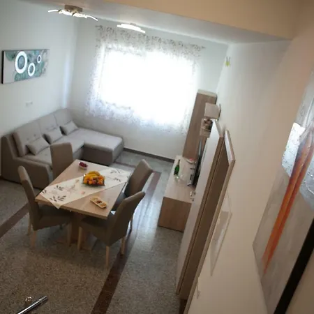 Lux Gama * سبليت